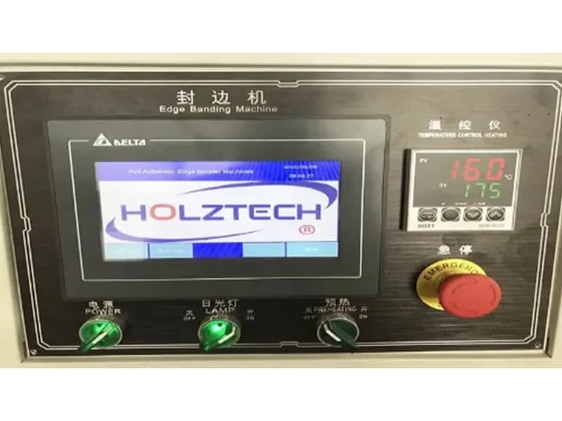 Touch Screen.   The operating interface is intuitive and simple，information about the machine status is available at a glance.  Display of processes and diagnostic information.  Prompt problem solving using the error code displayed on the screen.