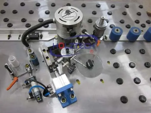 Glue tank and banding tape guillotine