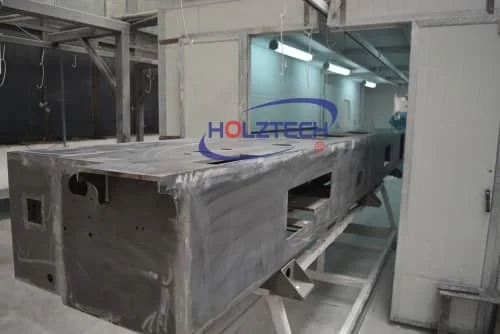 Painting. Electrostatic powder spraying to improve coating corrosion resistant capacity higher and smoother. 