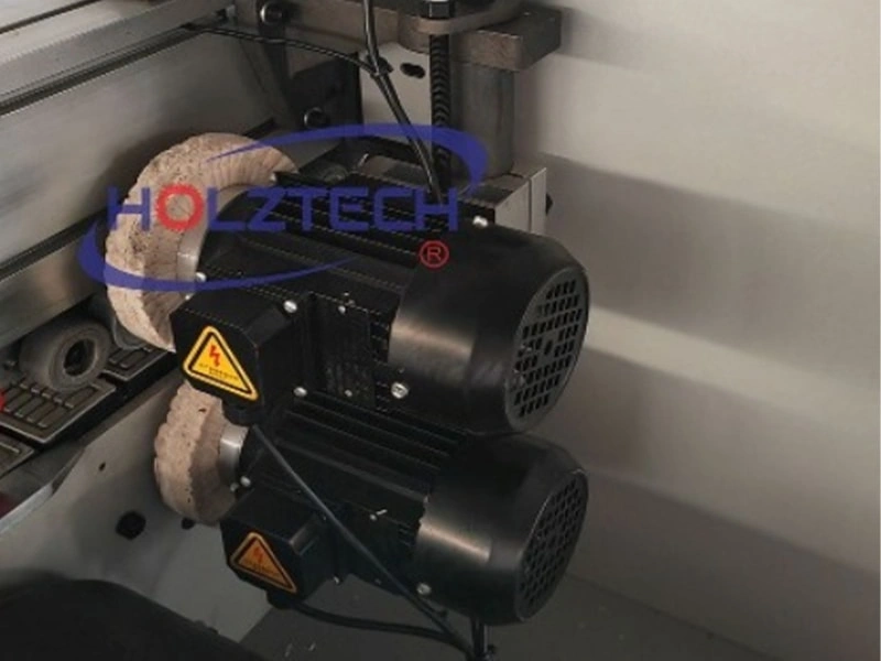 Buffing.  A polishing unit with two-layer cloth circles gives shine to the treated surface，cleans from dirt. 