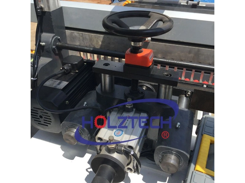 Fixed horizontal drill head