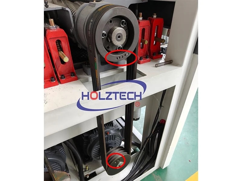 Microcomputer Measuring System to correct the pulleys and brakes accuracy less than 0.3 g.mm/kg. No vibrating during working.  