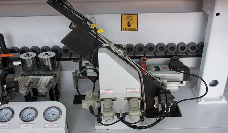 HOLZTECH Unveils the HT600Y Edge Banding Machine with 6-in-1 Precision for Superior Edge Finishing