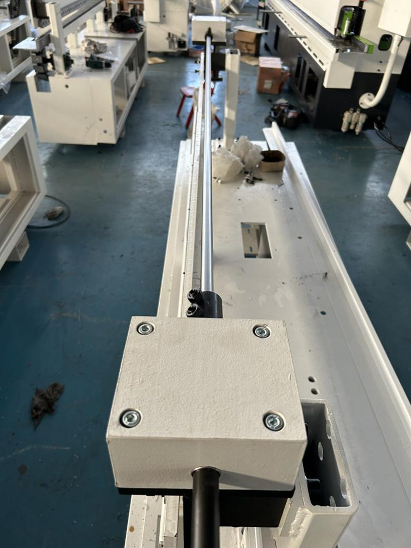 edge banding machine