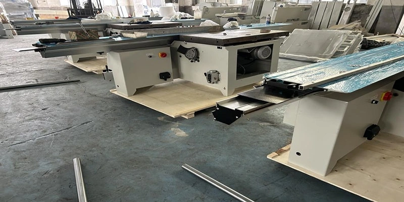 HT400NOVA Sliding Table Saw: Premium Italian Design at an Unbeatable Price