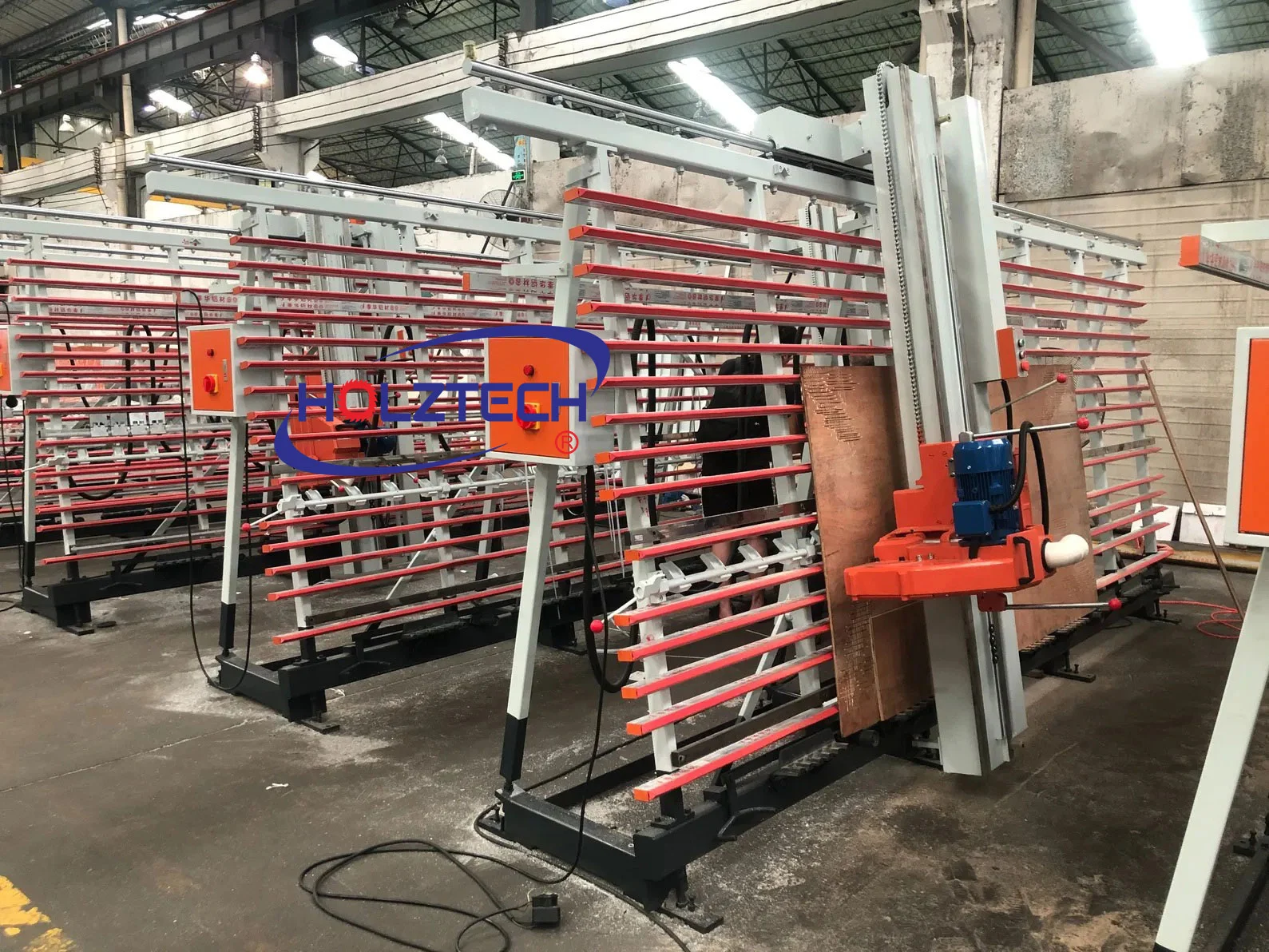 Woodworking-Factory-Direct-Vertical-Panel-Saw-Machine-(1)