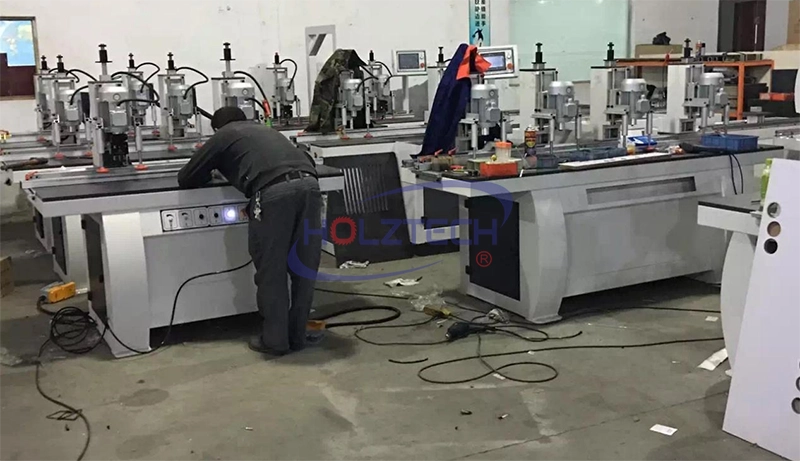 HOLZTECH Introduces Multi Spindle Hinge Drilling Machine &ndash; Now Capable of Drilling Aluminum Profiles