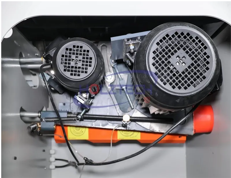 HOLZTECH Unveils Compact Dual Motor Sliding Table Saw for Small Workshop Applications - detail image 2